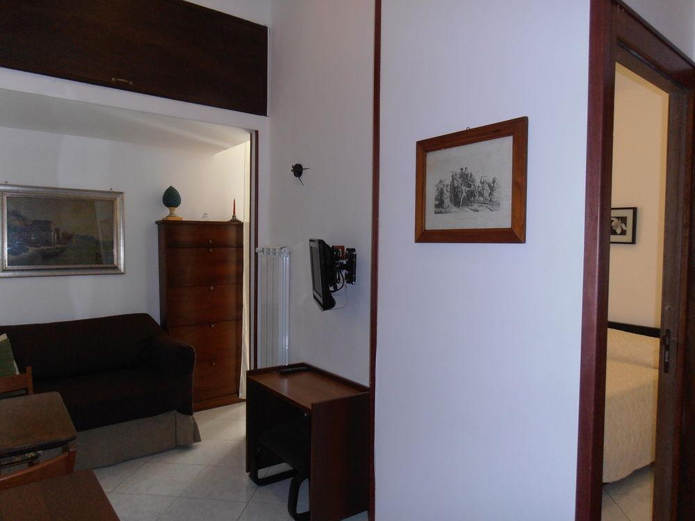 Plebiscito 3* Nápoles
